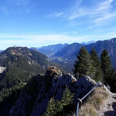 Ferienwohnung-susanne-im-gaestehaus-bergfrieden *
