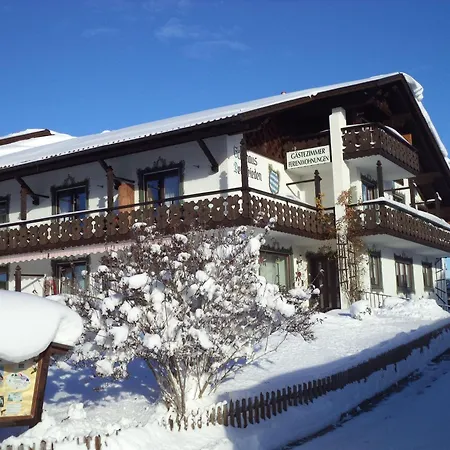 Ferienwohnung-susanne-im-gaestehaus-bergfrieden 아파트 Bayersoien