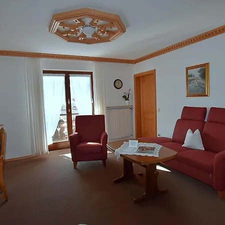 Ferienwohnung-susanne-im-gaestehaus-bergfrieden Bayersoien
