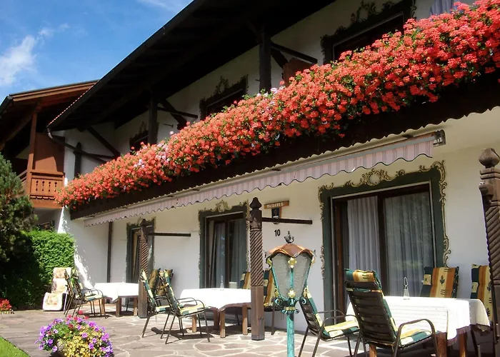 아파트 Ferienwohnung-susanne-im-gaestehaus-bergfrieden