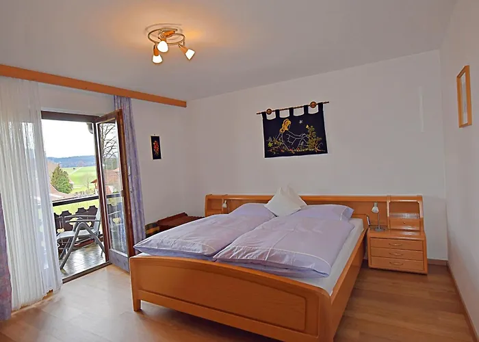 Ferienwohnung-susanne-im-gaestehaus-bergfrieden Apartamento
